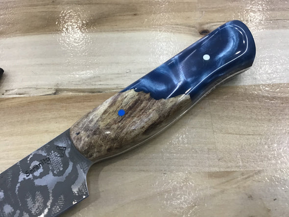 Lace Etched Petty - K-Tip CPM154 with AAO Maple Burl & Blue/Silver Resin Hybrid