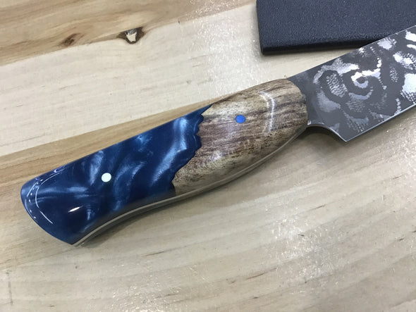 Lace Etched Petty - K-Tip CPM154 with AAO Maple Burl & Blue/Silver Resin Hybrid